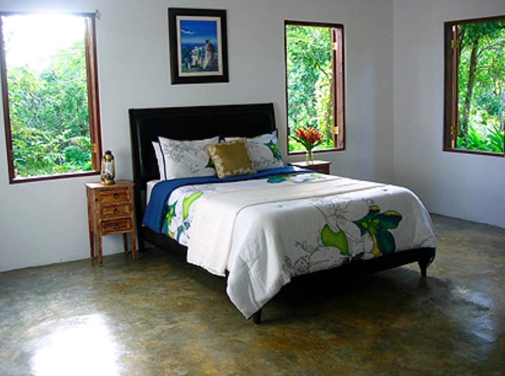 El Hotelito At The Rainforest Experience Farm Fajardo Rom bilde
